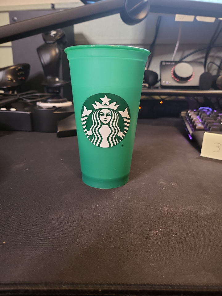 Starbucks Cup Lighting 1
